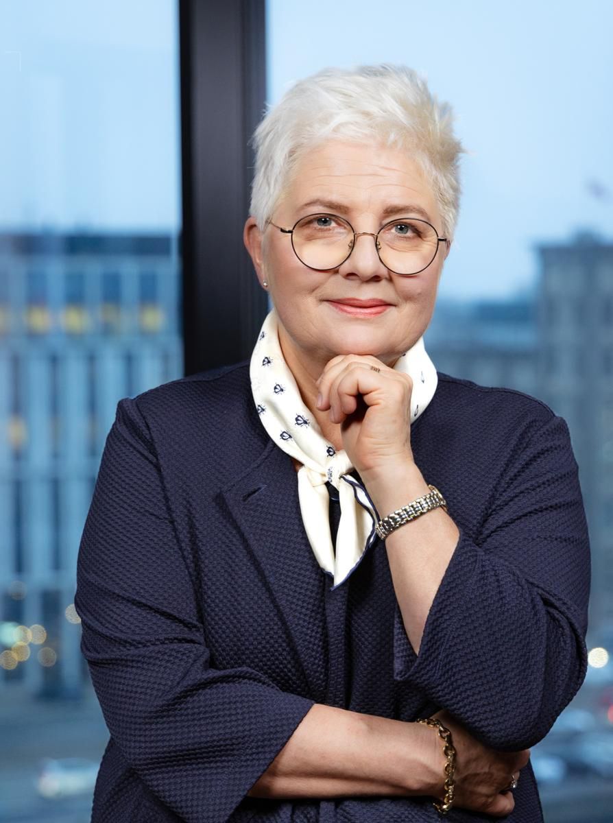 Prof. Beata Zakrzewska-Pniewska
