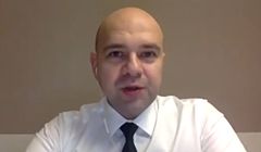 Na nagraniu AI Krzysztof Cugowski zachęcał do pseudoterapii. Rzecznik Praw Pacjenta zawiadomił prokuraturę