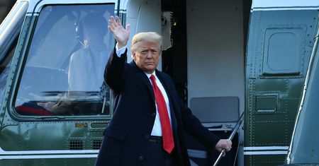 Donald Trump w niebezpieczeństwie? Iran grozi śmiercią, Twitter odpowiada