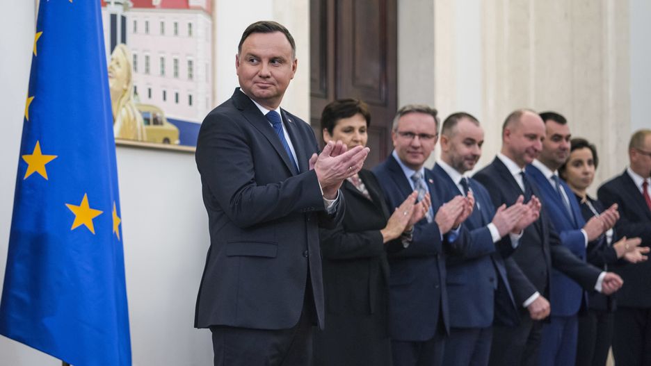 GIS kieruje na kwarantannę 23 osoby, które miały kontakt z prezydentem