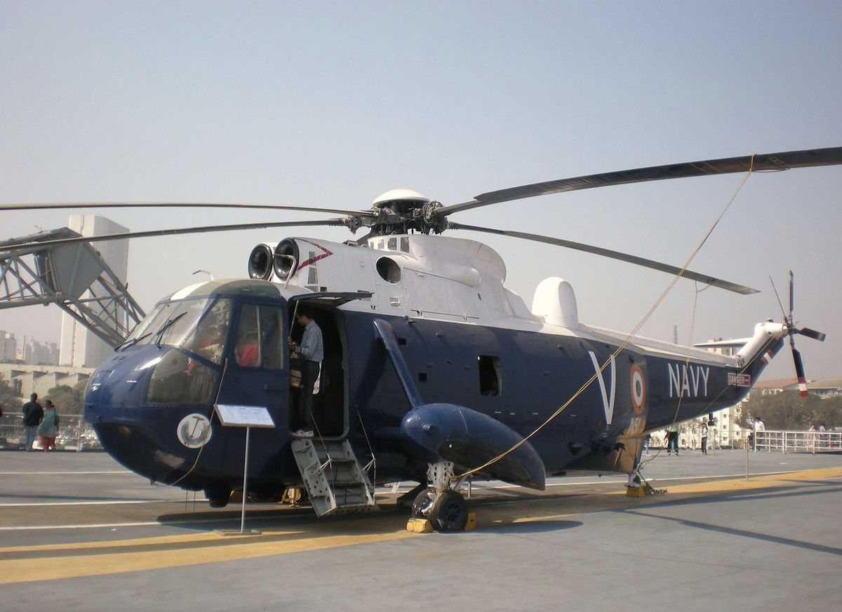 Sea King to helikopter, który walczył w argentyńsko-brytyjskiej wojnie o Falklandy w 1982 roku, ale ukraińskie siły powietrzne chwalą sobie to wyposażenie