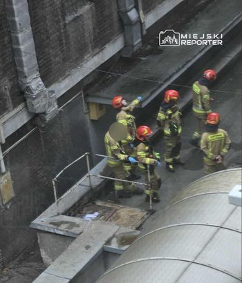 Warszawa: Wyskoczył z okna szpitala. Mężczyzna zginął na miejscu