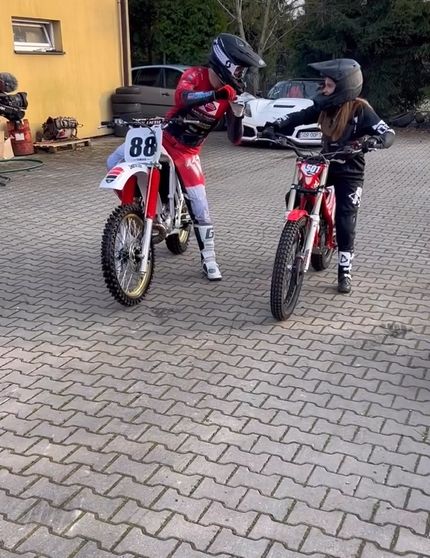 Ewelina Lisowska miała wypadek na motorze