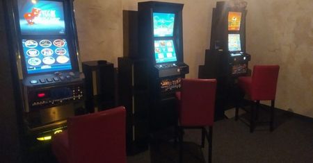 Chorzów. Miał być lokal, były automaty do gier hazardowych