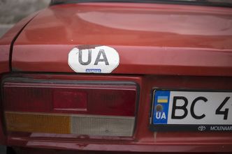 Resort mówi "stop". Chce obowiązku rejestracji aut z Ukrainy w Polsce