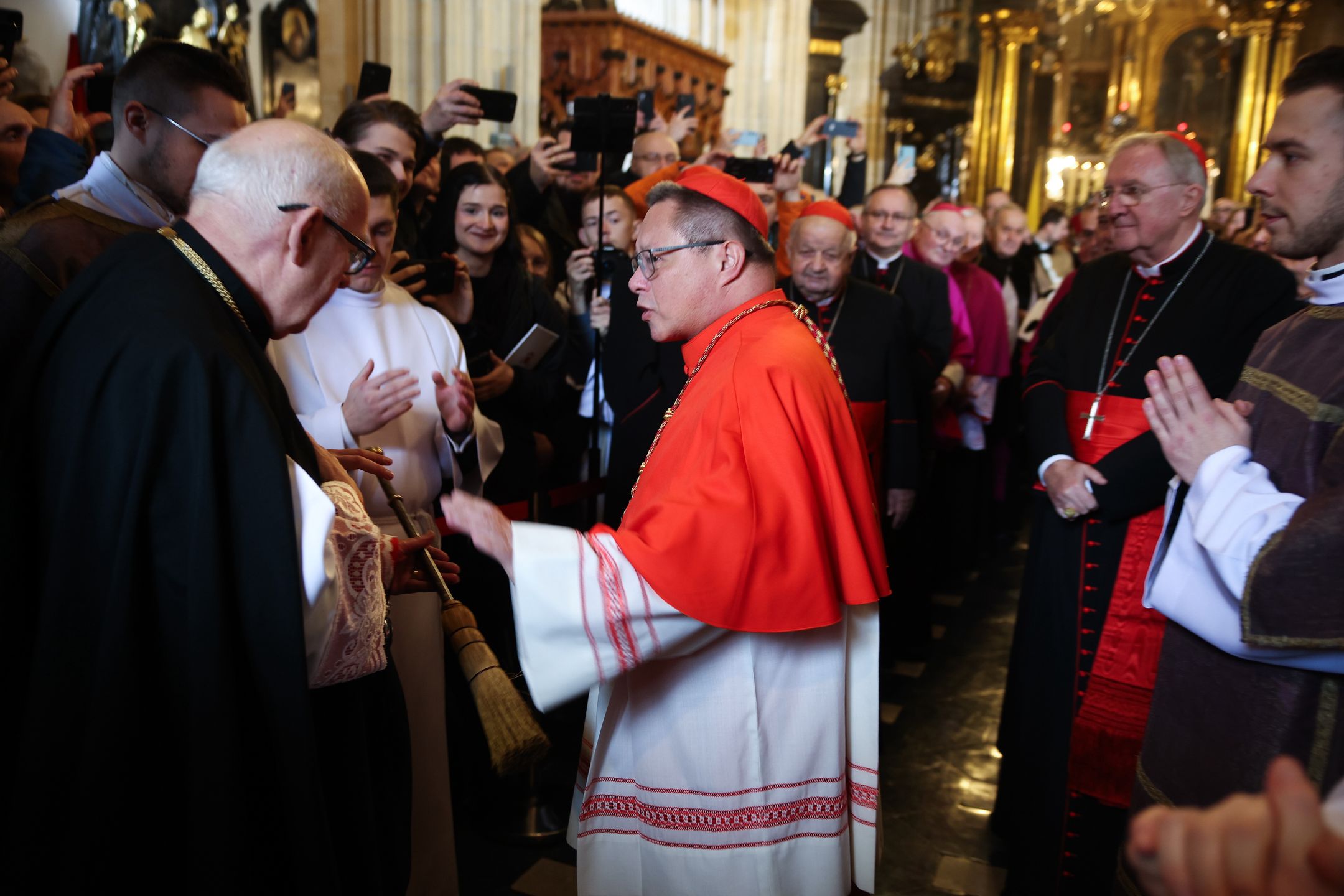 Ingres kardynała Grzegorza Rysia na metropolitę