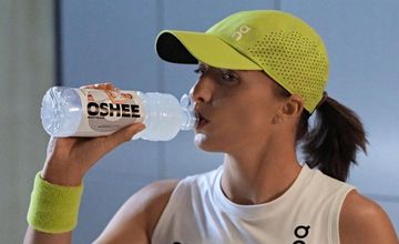 Napoje tej firmy reklamują Iga Świątek i Mata. Oshee zmienia inwestora