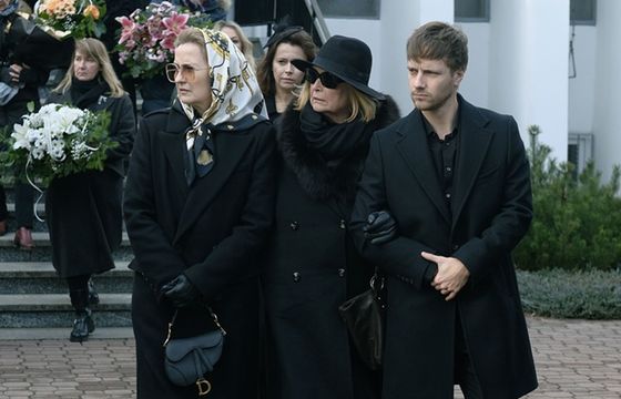 Serial „Krew z krwi” wrócił do TVP po 10 latach. Ilu widzów ma nowy sezon?