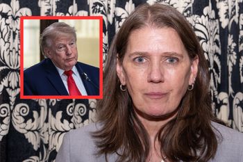Siostrzenica Donalda Trumpa uderza w prezydenta USA. "Jest w spirali upadku"