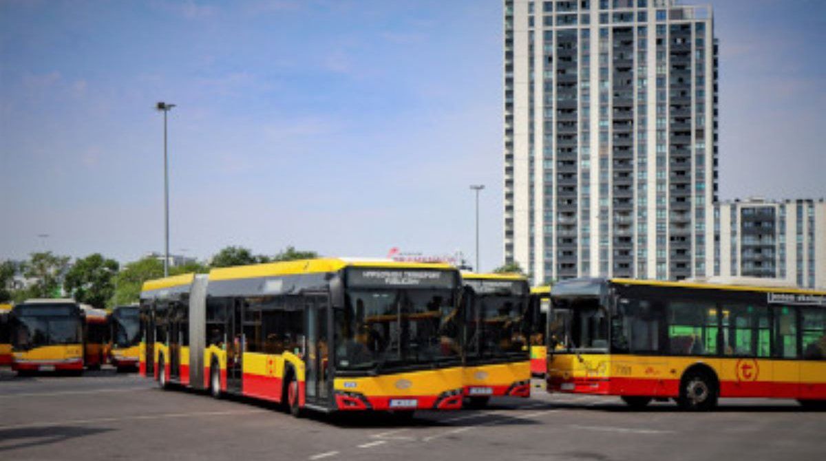 Warszawa: 120 nowych autobusów przegubowych wkrótce na ulicach