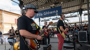 Blues Express zawitał do Piły. Legendarny pociąg w drodze na wielki finał festiwalu