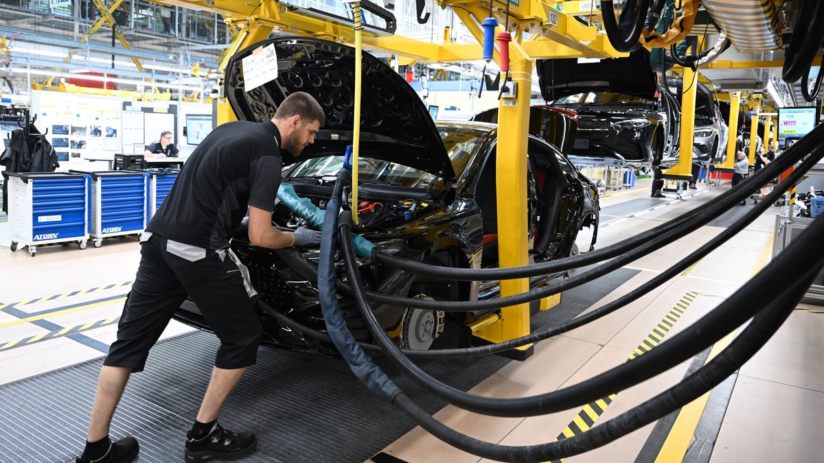 RASTATT, GERMANY - JUNE 4: A worker assembles fully electric and hybrid versions of the new Mercedes-Benz CLA sedan at the Mercedes-Benz assembly plant on June 4, 2025 in Rastatt, Germany. Negotiations between American and European Union representatives over tariffs are continuing. The German automotive industry, which exports heavily to the USA, is especially exposed to any punitive tariffs of the Trump administration. (Photo by Florian Wiegand/Getty Images)