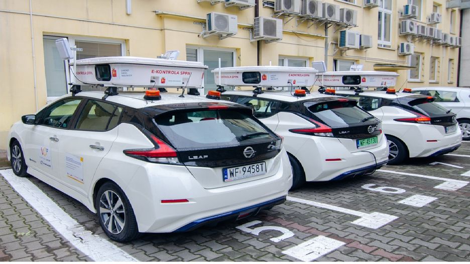 Po warszawskich ulicach wkrótce będa jeździły trzy samochody, które kontrolują, czy kierowca zapłacił za parking