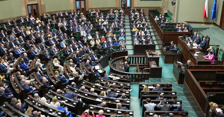 Tyle płacimy za wynajem mieszkań dla posłów. Pokazał miesięczny rachunek