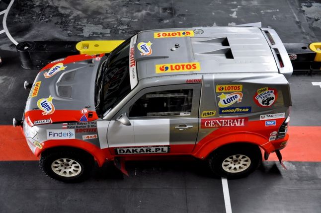 Mitsubishi Pajero V60 T1