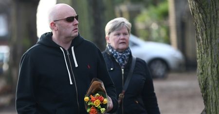 Tak fani żegnają George'a Michaela (ZDJĘCIA)