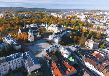Pogoda w Kielcach. Prognoza na niedzielę 12 października. Przyjemna aura i lekki deszcz po południu