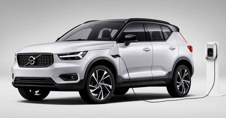 Elektryczne Volvo XC40 już w drodze. Zadebiutuje w tym roku