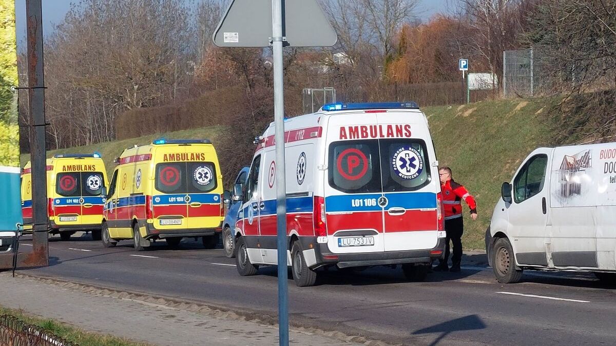 Trzy karetki przy kolizji na ul. Wojciechowskiej