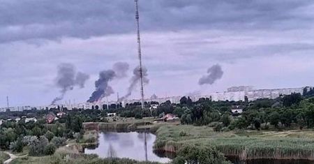 Rosjanie zaatakowali rafinerię w Krzemieńczuku. Wystrzelili pociski