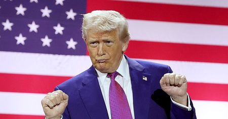 Zaskakujący efekt Trumpa. Amerykanie chcą obywatelstwa tego kraju