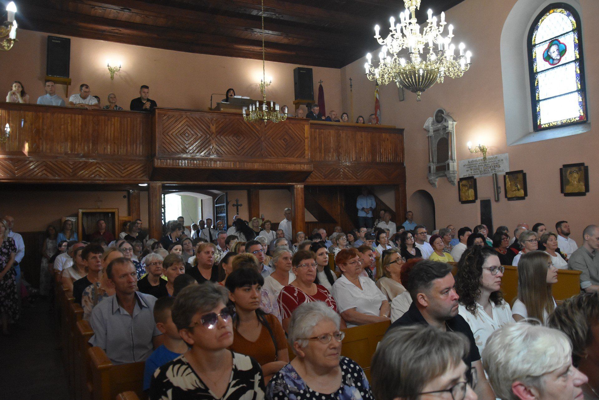 Pożegnalna uroczystość wypełniła kościół