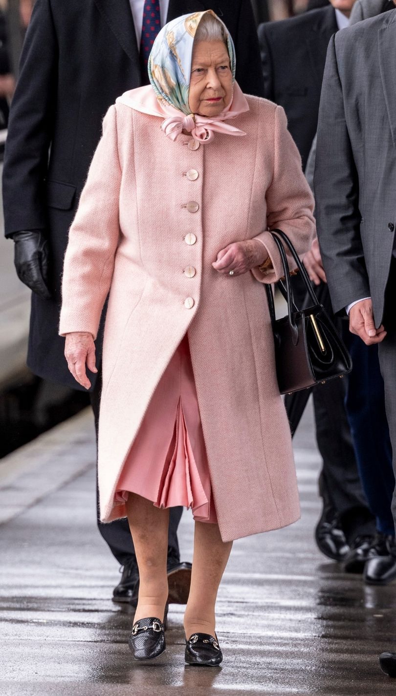 Meghan Markle lata temu odrzuciła propozycję wywiadu z Oprah Winfrey przez rodzinę królewską? 