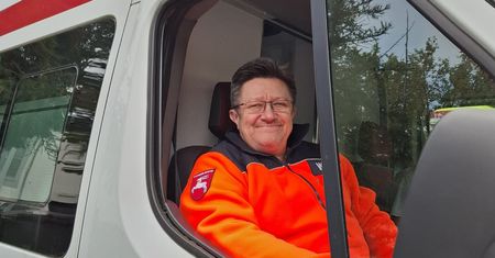 Chciała pomóc, sama zginęła. Lekarz pogotowia o najgorszych wypadkach