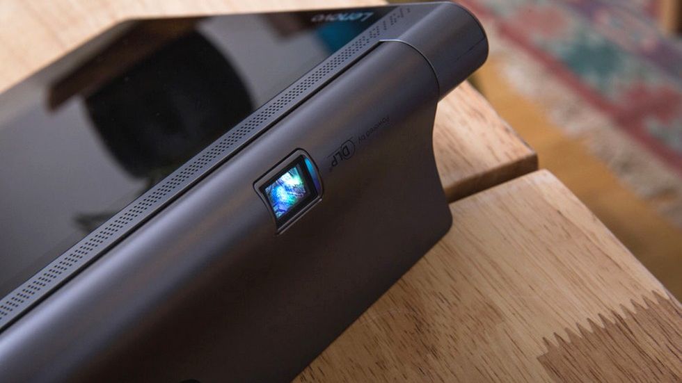 Lenovo Yoga Tab 3 Pro: wbudowany projektor to nie wszystko 1