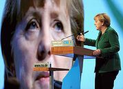 Merkel grozi Cameronowi odwołaniem szczytu UE