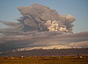 UE zbada wpływ erupcji wulkanu na gospodarkę