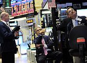 Panika na Wall Street po obniżce ratingu USA