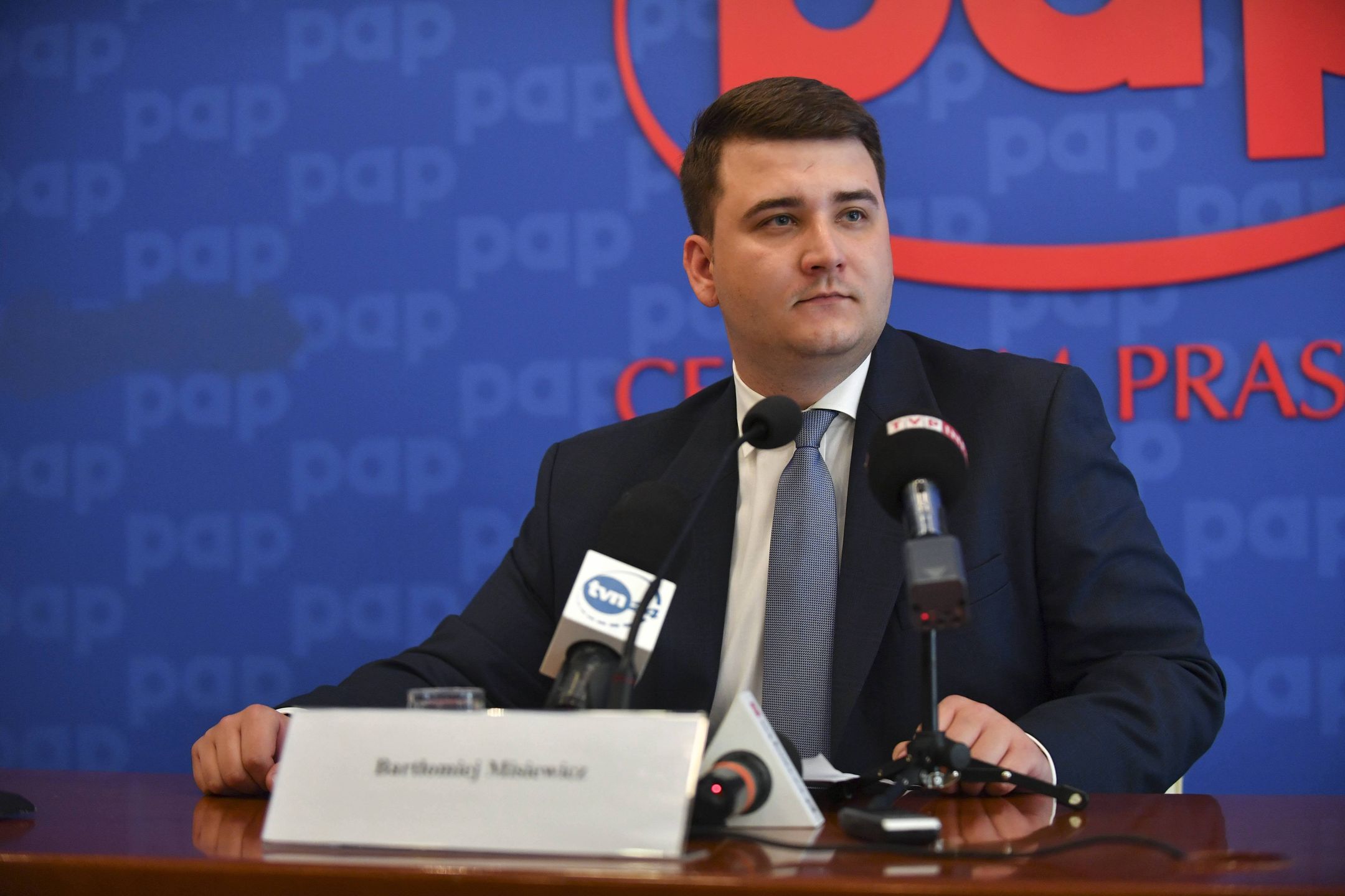 Śledztwo wokół Bartłomieja Misiewicza (na zdjęciu) prokuratura prowadzi już od miesięcy