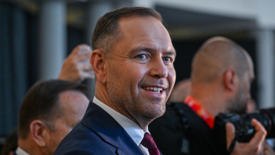 Karol Nawrocki pełni dwie funkcje. Jest nie tylko prezydentem elektem