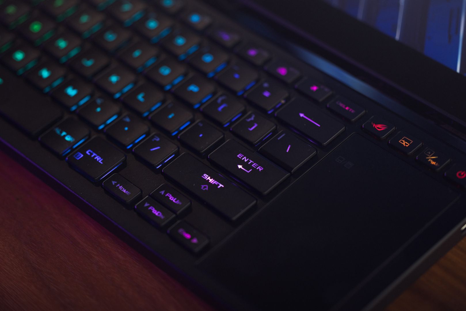 ASUS Rog Zephyrus Duo 16