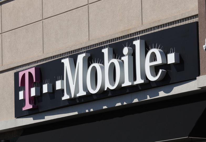 T-Mobile Polska miał 1,56 mld zł przychodów, 414 mln zł EBITDA AL w I kwartale 2020