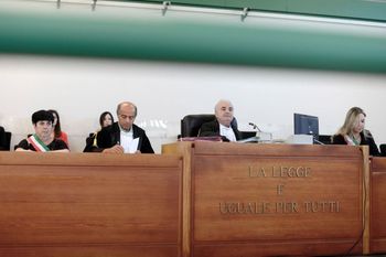 Włoszka pozwała swojego syna. Szokujący powód i rozstrzygnięcie