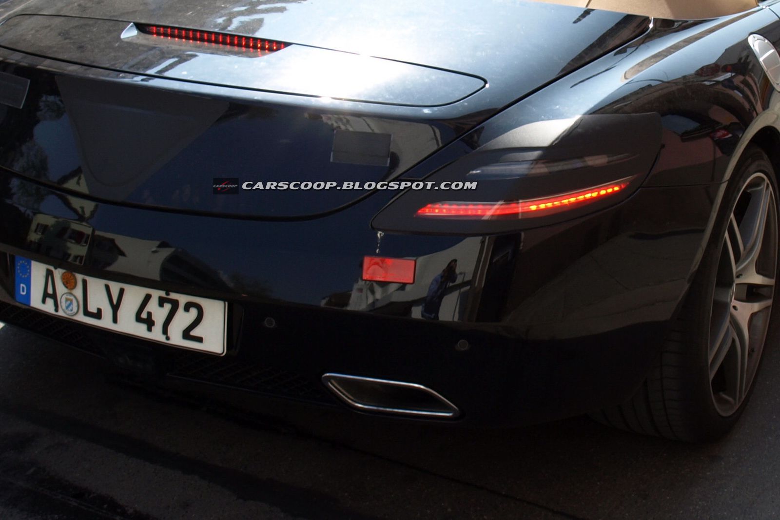 Mercedes SLS AMG Roadster 2012
