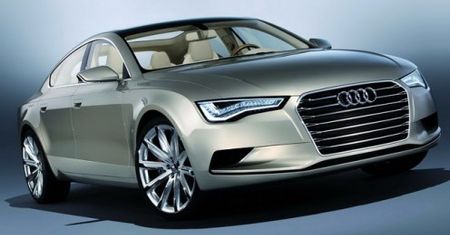 580-konne Audi RS7 Sportback w Paryżu?