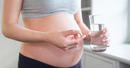 Kwas DHA w ciąży. Wpływ na rozwój dziecka i zdrowie matki