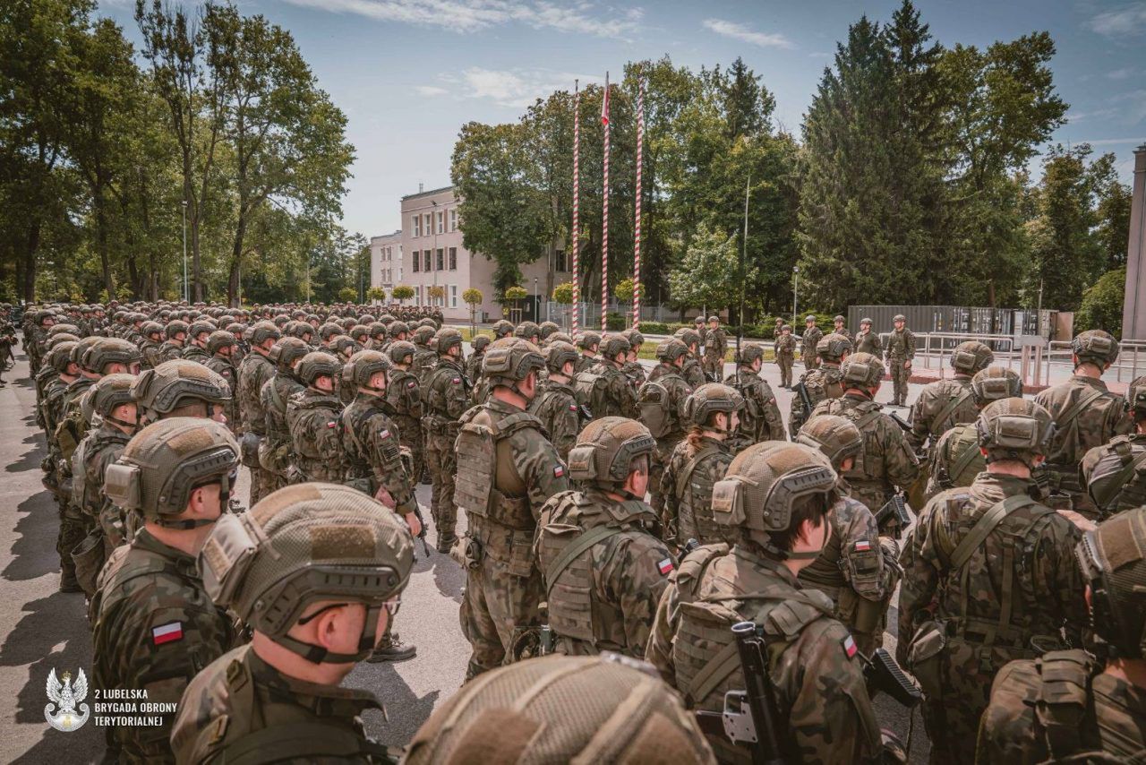 Lubelskie: W regionie ruszyły wojskowe ćwiczenia Ognista Burza-25. „Wzmożona obecność żołnierzy w przestrzeni publicznej” (zdjęcia)