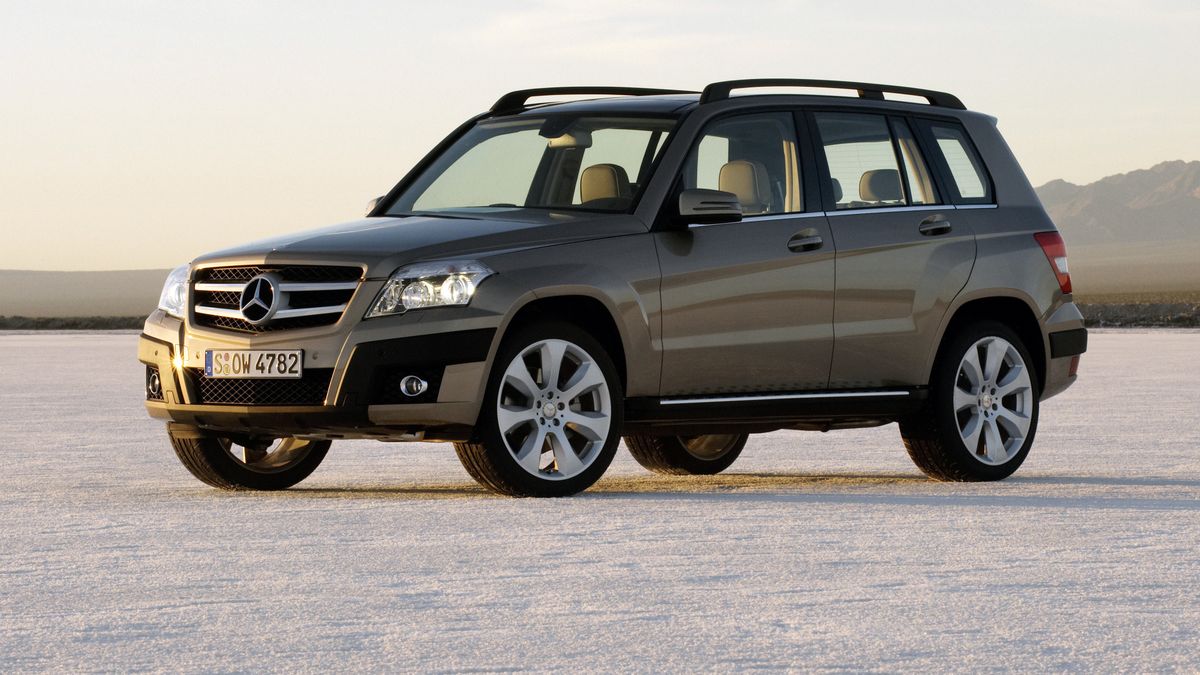 Mercedes GLK nie miał poprzednika, a następcą jest model GLC