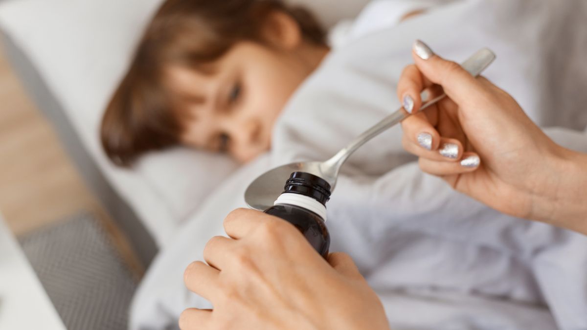 Deflegmin dostępny jest w formie syropu dla dzieci o owocowym smaku