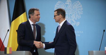 Morawiecki nie mógł wystąpić w Brukseli. Premier Belgii grzmi