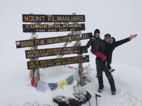 7-latka wspięła się na Kilimandżaro. Jest najmłodszą zdobywczynią tego szczytu