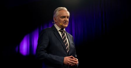 Jarosław Gowin maluje obraz centroprawicy. Bez PiS-u