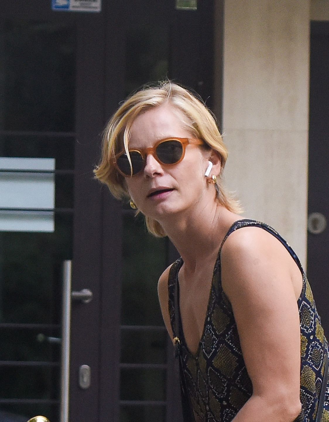 Magdalena Cielecka buszuje na bazarkuFot. Pudelek Exclusive