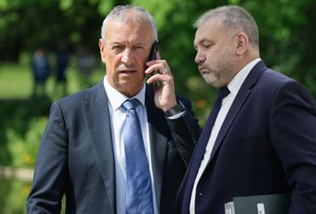 A nuż nóż w politycznej wodzie? [OPINIA]