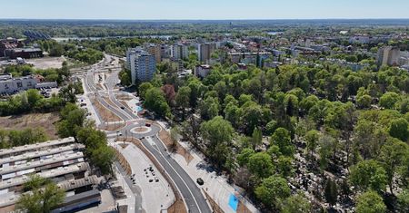 [Metropolia w budowie] Przelot dronem nad całą Trasą Staromostową w Toruniu