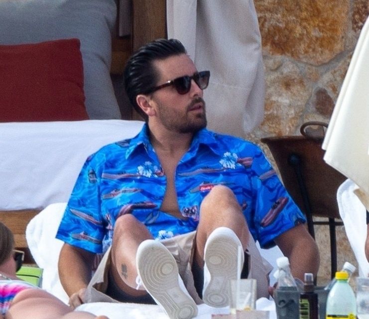 Scott Disick i jego młodsza o 18 partnerka, Amelia Hamlin wypoczywają w Meksyku